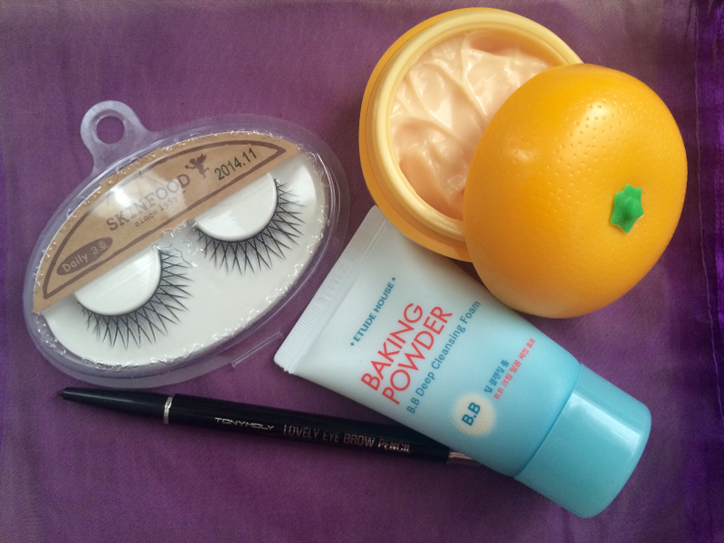 Illustration for article titled May Beauty Box Review, Part Two